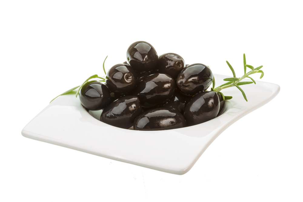 Natural black olives